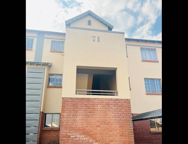 2 BEDROOM APARTMENT FOR SALE IN TERENURE